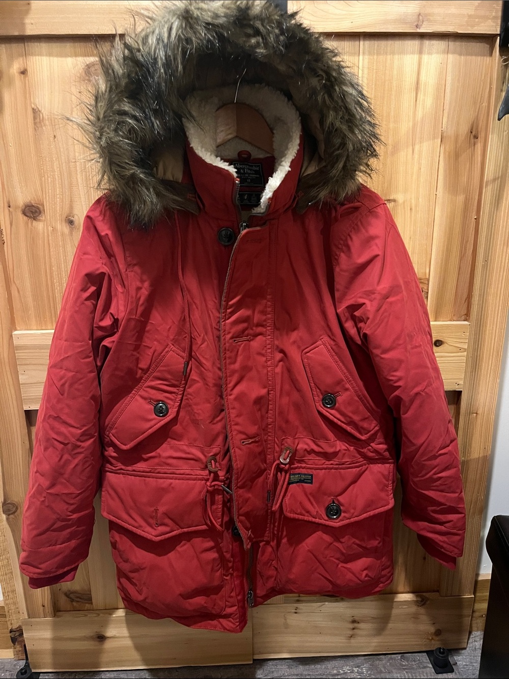 Abercrombie & Fitch Red Hooded Puffer Coat with Faux-Fur Trim